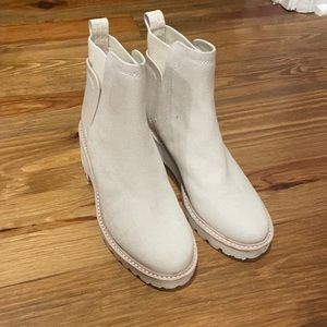 NEW/Unworn Dolce Vita Huey Bootie 7.5